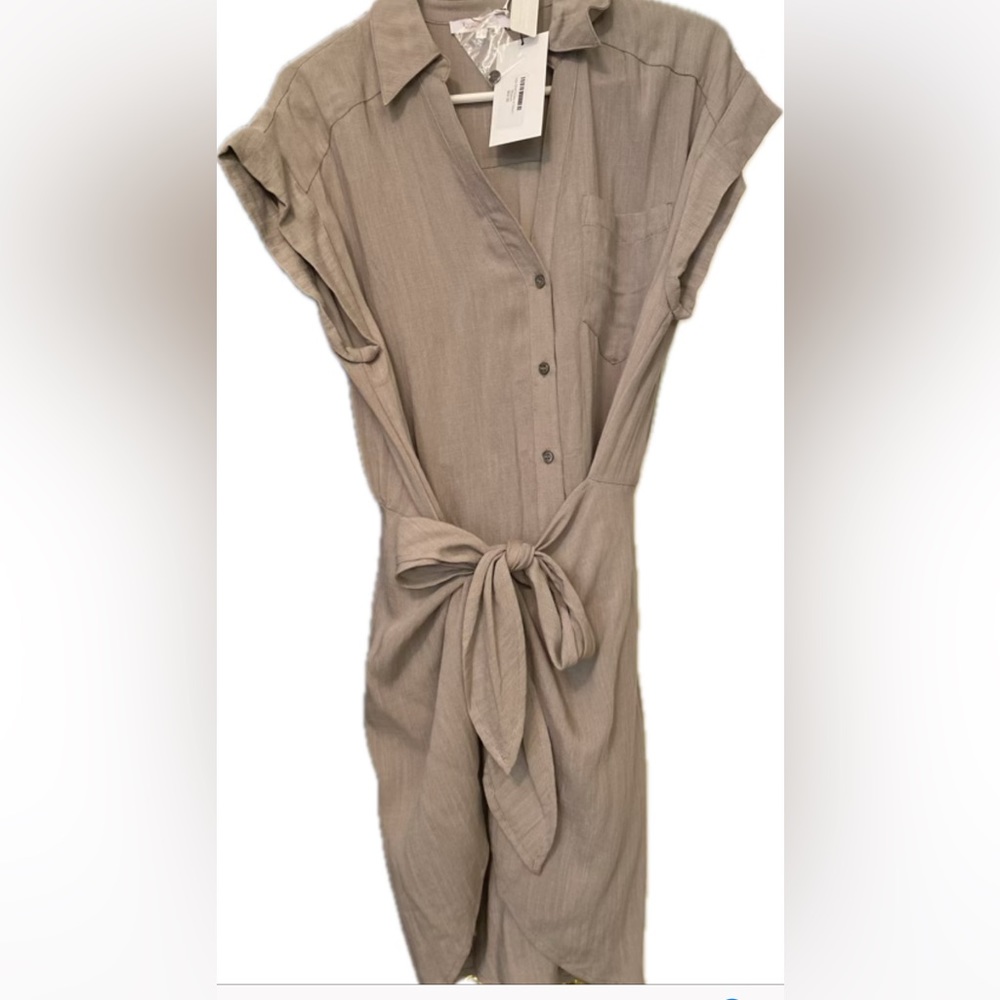 Enya Shirt dress with tie in dove size M / NWT